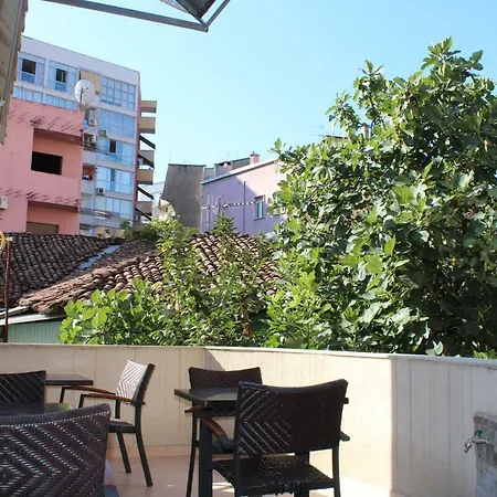 Bed and breakfast Federico's Vila