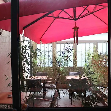 Bed and breakfast Federico's Vila *